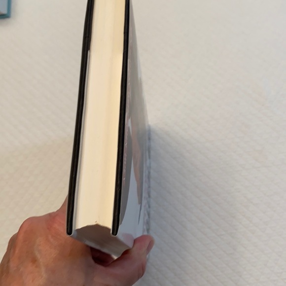 Professional Book - Picture 6 of 11